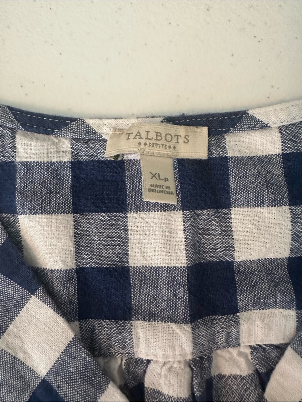 Talbots XL Petite Linen and Cotton Blue and White Gingham Sleeveless Shirt Top - Picture 4 of 7